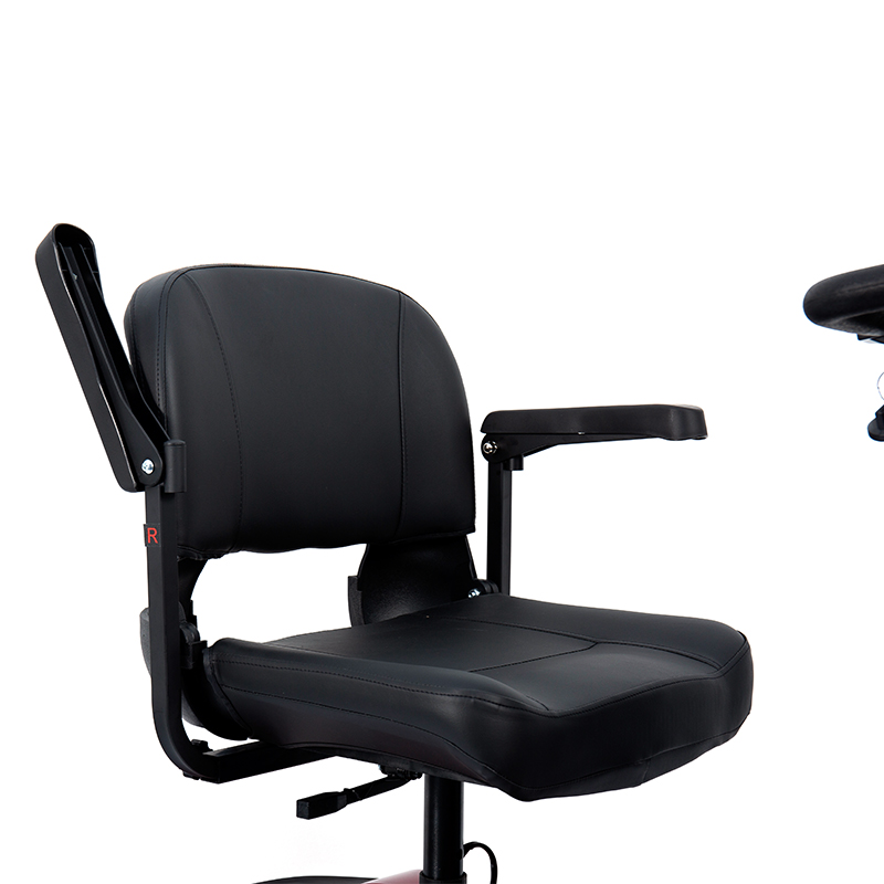 YL-16 4 kerekű akadálymentes terepjáró motoros robogó