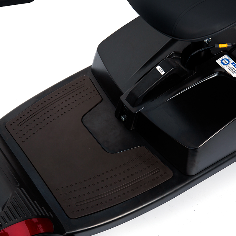 YL-01S 4 kerekű, összecsukható, összecsukható motoros robogó idősek számára