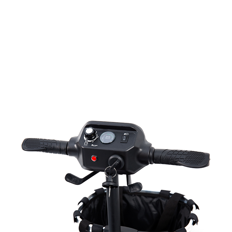 YL-02 könnyű 4 kerekű mobil robogó időseknek, 360°-ban elforgatható üléssel