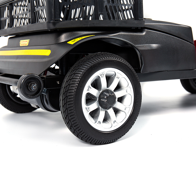 YL-02 könnyű 4 kerekű mobil robogó időseknek, 360°-ban elforgatható üléssel