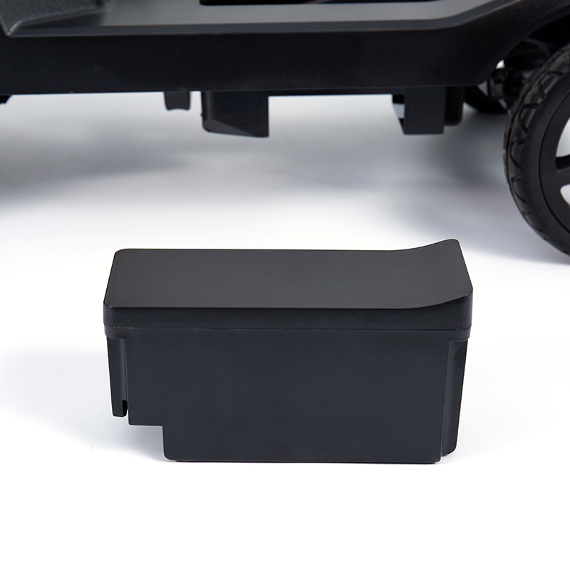 YL-985S 4 kerekű, könnyű, hordozható, összecsukható, elektromos meghajtású utazási robogó