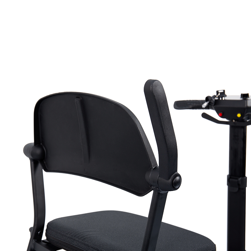 YL-985S 4 kerekű, könnyű, hordozható, összecsukható, elektromos meghajtású utazási robogó